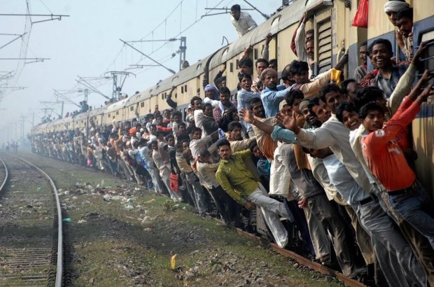 Поезд в Индии