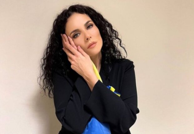 Просто до сліз: Настя Каменських випустила зворушливу пісню про Україну